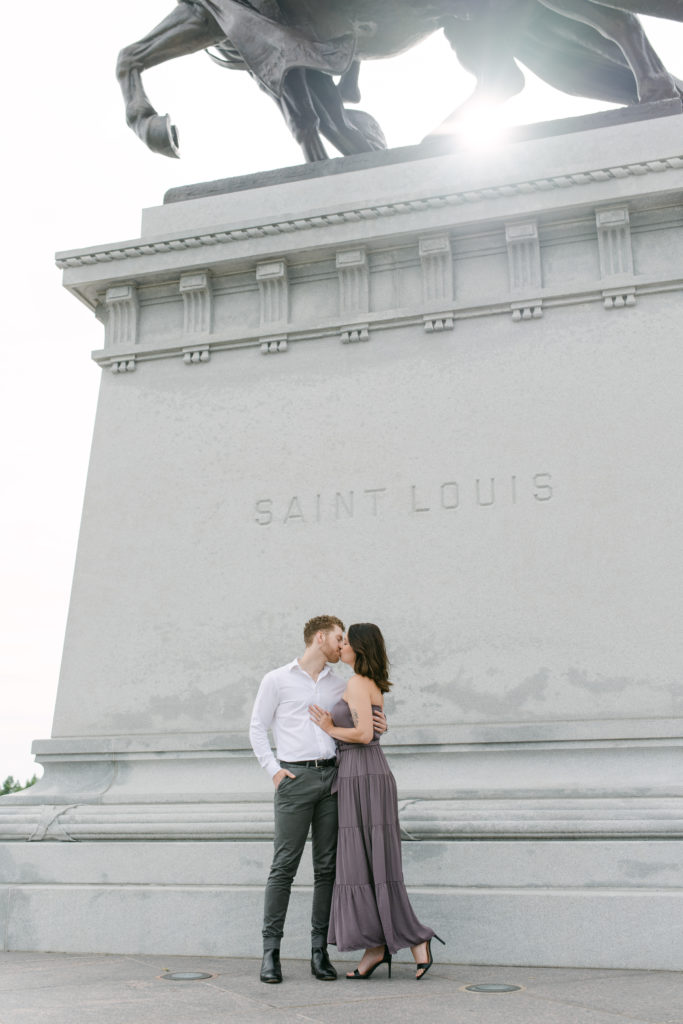 St. Louis engagement photos in Forest Park