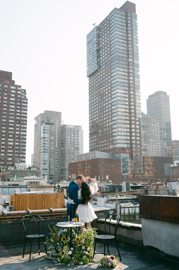 Manhattan elopement photos on the Upper East Side