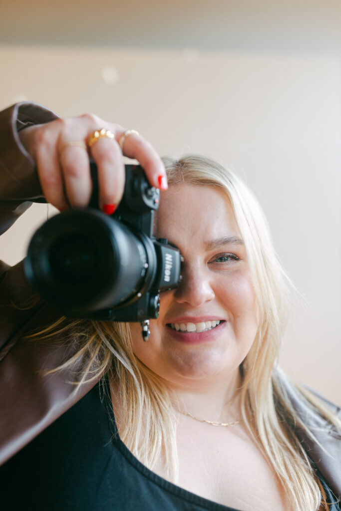 Chicago City Hall wedding photographer