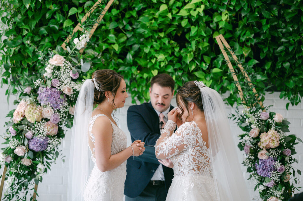 The Drake Oak Brook wedding ceremony