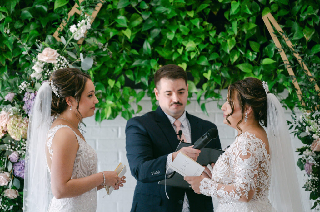 The Drake Oak Brook wedding ceremony