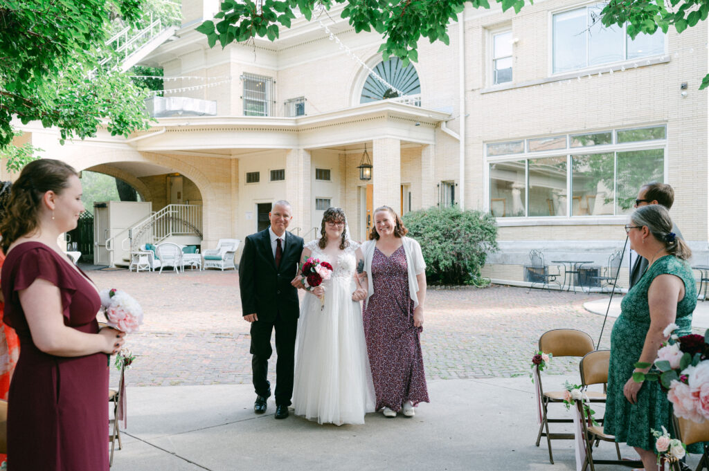 Wedding ceremony at Colvin House, Chicago