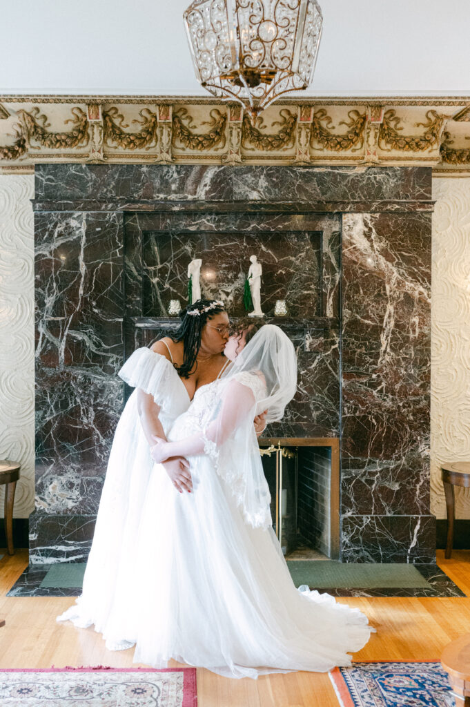 Wedding portraits at Colvin House, Chicago