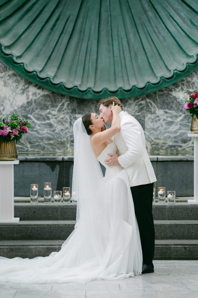 First kiss at Pazzo's wedding